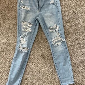 American Eagle Outfitters Light Blue Distressed Skinny Jeans